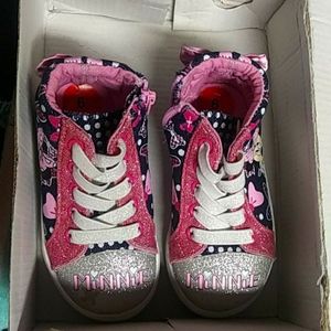 Minnie mouse shoes